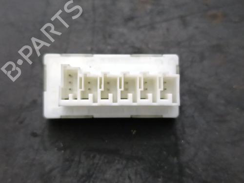 Used Electronic module Electronic module MERCEDES-BENZ C-CLASS T-Model (S205) C 300 de (205.213) (306 hp) 38890332 38890332