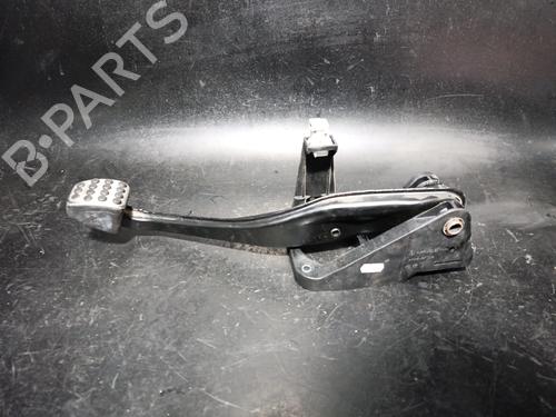 break-pedal-mercedes-benz-a-class-w176-2012-2013-2014-2015-2016-2017-2018-38890355 main image