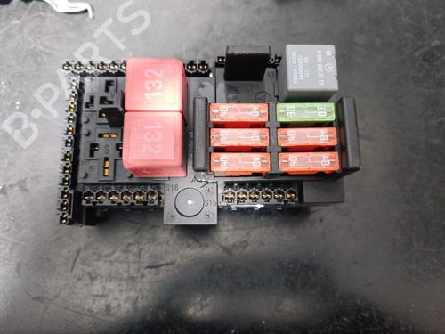 Used Fuse box Fuse box 38890373 38890373