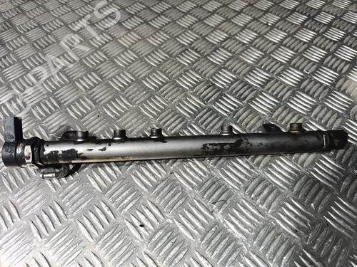 Used Injection rail Injection rail 38890867 38890867
