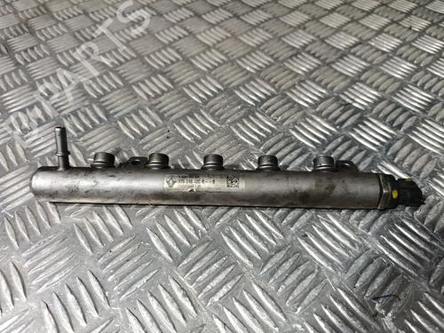 Used Injection rail Injection rail MERCEDES-BENZ C-CLASS T-Model (S205) C 180 BlueTEC / d (205.236) (116 hp) 38890869 38890869
