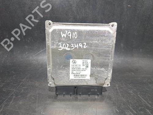 Used Engine control unit (ECU) Engine control unit (ECU) 38890885 38890885