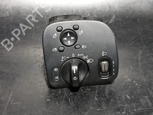 headlight-switch-mercedes-benz-c-class-w203-2000-2001-2002-2003-2004-2005-2006-2007-38890904 main image