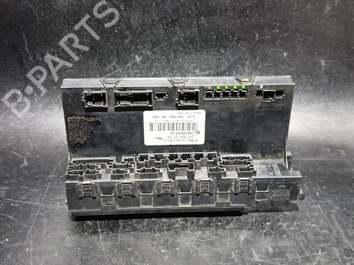 Used Fuse box Fuse box 38891408 38891408