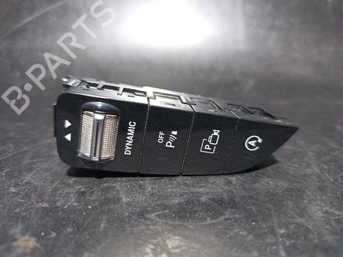 other-mercedes-benz-e-class-w213-2016-38891425 main image