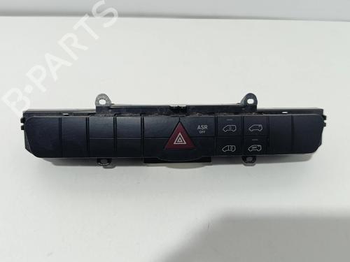 Used Warning switch Warning switch MERCEDES-BENZ VITO / MIXTO Van (W639) 113 CDI (639.601, 639.603, 639.605) (136 hp) 38891548 38891548