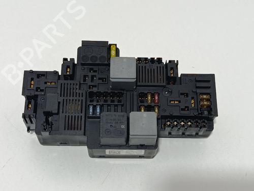 fuse-box-mercedes-benz-e-class-w213-2016-38892266 main image