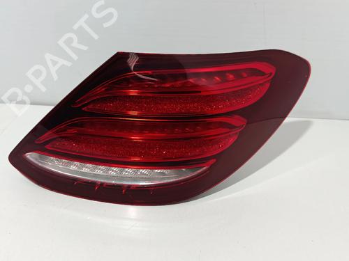 right-taillight-mercedes-benz-e-class-w213-2016-38892263 main image