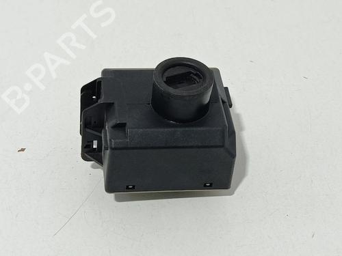 switch-mercedes-benz-a-class-w176-2012-2013-2014-2015-2016-2017-2018-38892466 main image