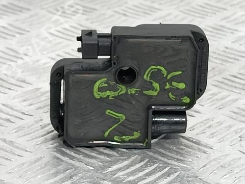 Used Ignition coil Ignition coil MERCEDES-BENZ A-CLASS (W169) A 150 (169.031, 169.331) (95 hp) 38892070 38892070