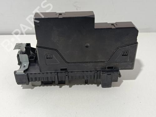 Used Fuse box Fuse box 38892713 38892713