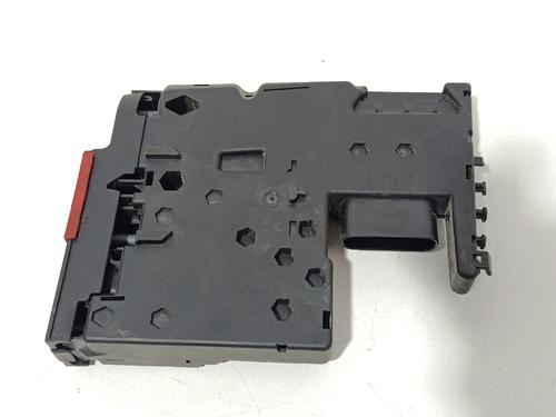Used Fuse box Fuse box 38893488 38893488