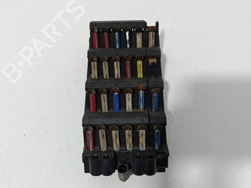 Fuse box MERCEDES-BENZ E-CLASS (W124) E 200 D (124.120) | BP38893504E1 - Image 2