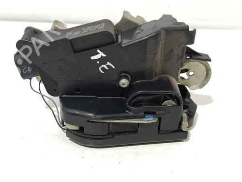 rear-left-lock-mercedes-benz-vito-mixto-van-w639-2003-38893600 main image