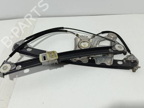 Used Front right window mechanism Front right window mechanism MERCEDES-BENZ S-CLASS (W220, V220) S 320 CDI (220.026, 220.126) (197 hp) 38893702 38893702