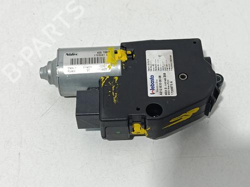 sunroof-engine-mercedes-benz-e-class-t-model-s212-2009-2010-2011-2012-2013-2014-2015-2016-38887900 main image