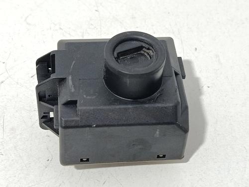 switch-mercedes-benz-a-class-w176-2012-2013-2014-2015-2016-2017-2018-38894344 main image