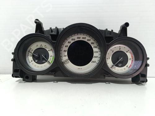 instrument-cluster-mercedes-benz-e-class-t-model-s212-2009-2010-2011-2012-2013-2014-2015-2016-38894263 main image