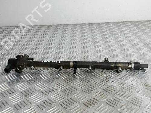 Used Injection rail Injection rail 38894573 38894573