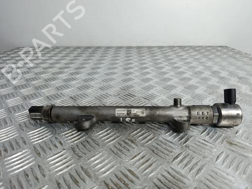 Used Injection rail Injection rail 38894568 38894568