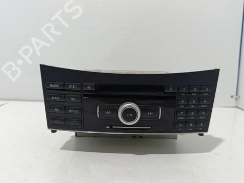 radio-mercedes-benz-e-class-convertible-a207-2010-2011-2012-2013-2014-2015-2016-38894659 main image