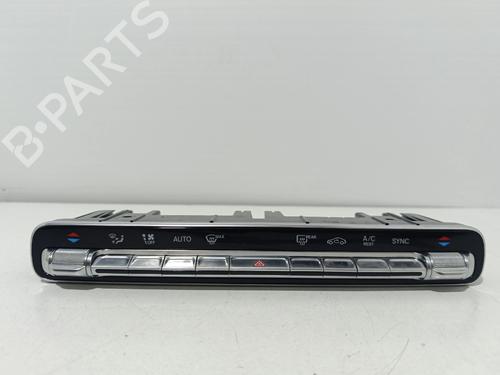 climate-control-mercedes-benz-a-class-w177-2018-38895078 main image