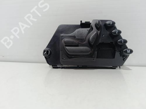 Used Switch Switch MERCEDES-BENZ S-CLASS (W220, V220) S 320 CDI (220.025, 220.125) (204 hp) 38895280 38895280