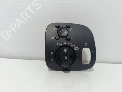 Used Headlight switch Headlight switch MERCEDES-BENZ CLK Convertible (A209) CLK 200 Kompressor (209.442) (163 hp) 38895507 38895507