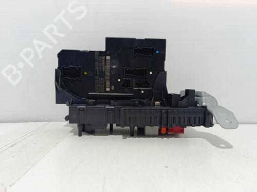 Used Fuse box Fuse box 38895781 38895781