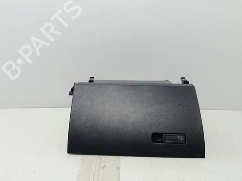 Used Glove box Glove box 38895936 38895936