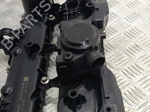 Used Valve cover Valve cover MERCEDES-BENZ C-CLASS T-Model (S205) C 220 d (205.214) (194 hp) 38895971 38895971