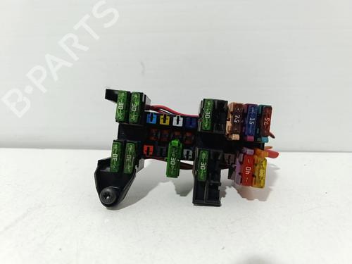Used Fuse box Fuse box 39140541 39140541