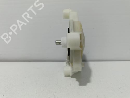 Right front window motor MERCEDES-BENZ A-CLASS (W177) A 180 d (177.003) | BP39169922E20 - Image 2