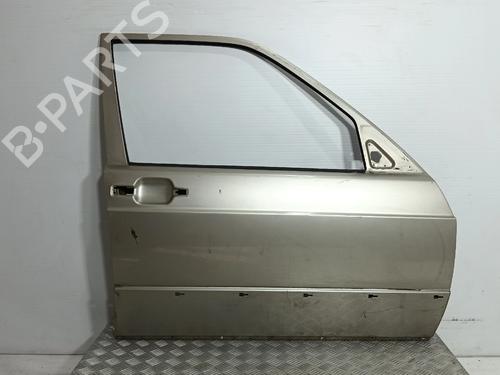 Used Right front door Right front door 39570116 39570116