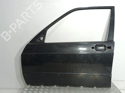 Used Left front door Left front door 39566877 39566877