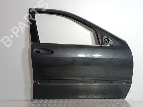 Used Right front door Right front door 39594294 39594294