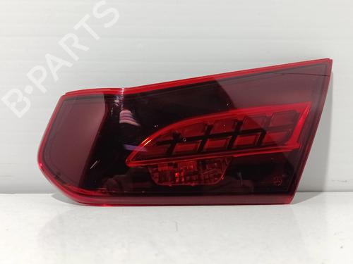 right-tailgate-light-mercedes-benz-e-class-w213-2016-39539213 main image