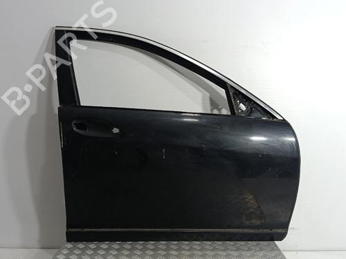 Used Right front door Right front door MERCEDES-BENZ S-CLASS (W221, V221) S 500 (221.071, 221.171) (388 hp) 39683637 39683637