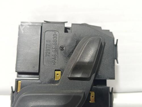 Switch MERCEDES-BENZ E-CLASS (W212) E 200 CDI / BlueTEC (212.005, 212.006) | BP39533934I30 - Image 4
