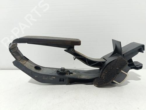 Used Pedal Pedal MERCEDES-BENZ E-CLASS (W211) E 270 CDI (211.016) (177 hp) 39533928 39533928