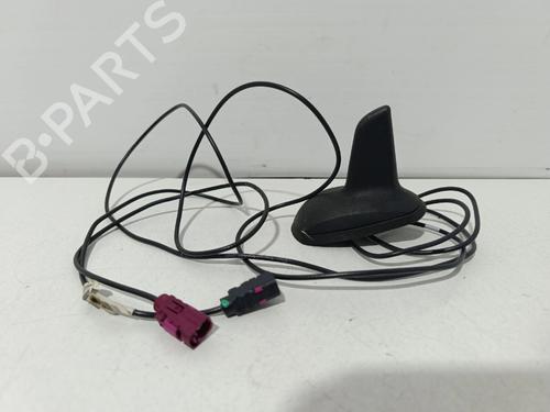 antennabase-mercedes-benz-c-class-w204-2007-2008-2009-2010-2011-2012-2013-2014-2015-39566841 main image