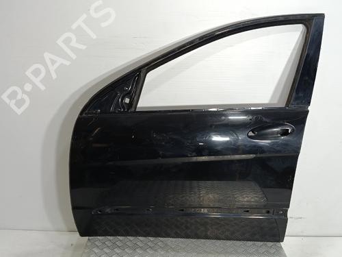 Used Left front door Left front door MERCEDES-BENZ R-CLASS (W251, V251) R 320 CDI 4-matic (251.022, 251.122) (224 hp) 39888305 39888305