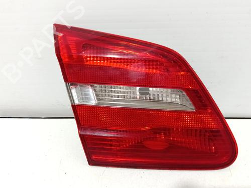 Used Left tailgate light Left tailgate light MERCEDES-BENZ B-CLASS Sports Tourer (W246, W242) B 180 CDI (246.200) (109 hp) 39990124 39990124