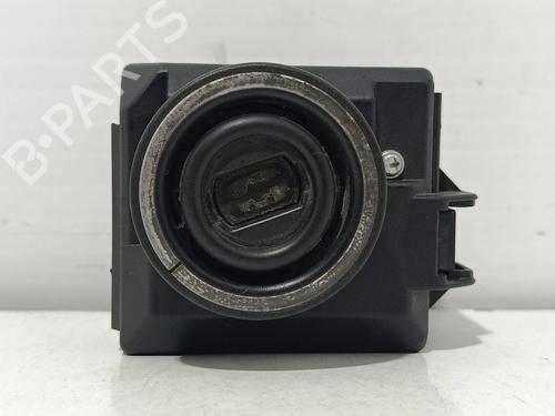 Used Switch Switch MERCEDES-BENZ C-CLASS (W204) C 250 CDI (204.003) (204 hp) 40024803 40024803