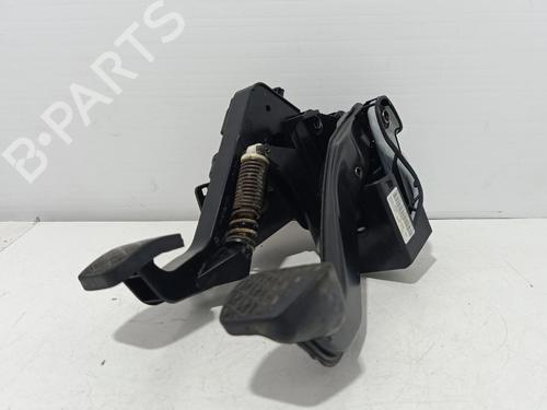 Used Pedal Pedal MERCEDES-BENZ C-CLASS (W204) C 250 CDI (204.003) (204 hp) 40024798 40024798
