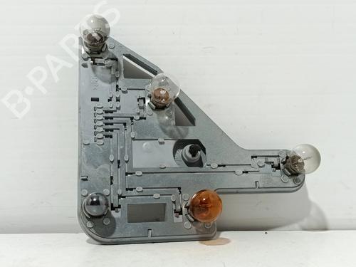 lamp-holder-mercedes-benz-c-class-w203-2000-2001-2002-2003-2004-2005-2006-2007-40043205 main image