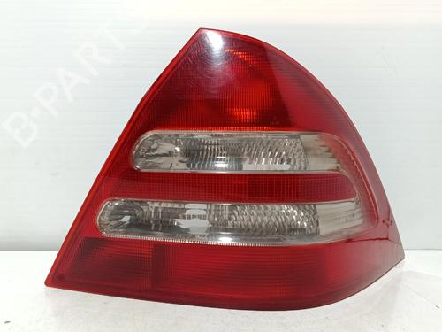 right-taillight-mercedes-benz-c-class-w203-2000-2001-2002-2003-2004-2005-2006-2007-40043204 main image