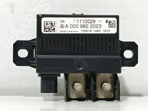Used Electronic module Electronic module MERCEDES-BENZ VITO Mixto (Double Cabin) (W447) 116 CDI (447.701, 447.703, 447.705) (163 hp) 40020210 40020210