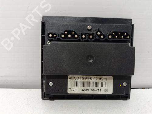 Used Electronic module Electronic module MERCEDES-BENZ E-CLASS (W210) E 300 D (210.020) (136 hp) 40046286 40046286