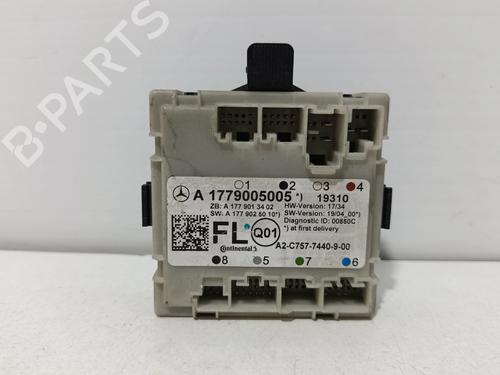 Used Electronic module Electronic module MERCEDES-BENZ CLA Shooting Brake (X118) CLA 180 d (118.603) (116 hp) 40012243 40012243